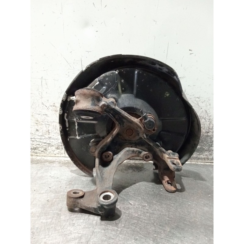 Recambio de mangueta trasera derecha para audi a4 b6 avant (8e5) 2.0 referencia OEM IAM 8E0615612J  