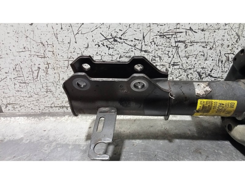 Recambio de amortiguador delantero derecho para opel zafira tourer selective referencia OEM IAM 13473994 522953660 