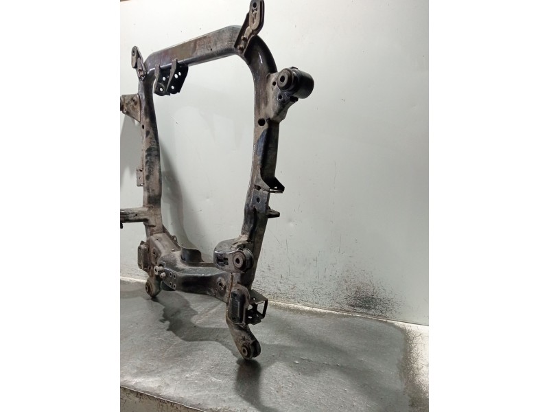 Recambio de puente delantero para opel astra h gtc (a04) 1.7 cdti (l08) referencia OEM IAM  CUNA 