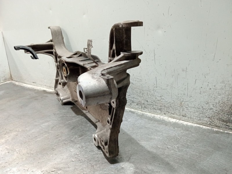 Recambio de puente delantero para volkswagen passat b6 (3c2) 2.0 tdi 16v referencia OEM IAM 3C0199369 CUNA 