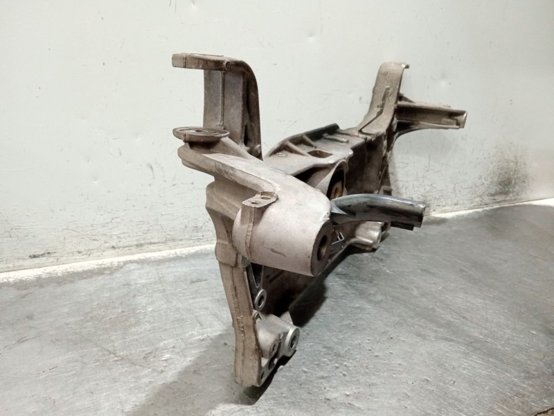 Recambio de puente delantero para volkswagen passat b6 (3c2) 2.0 tdi 16v referencia OEM IAM 3C0199369 CUNA 