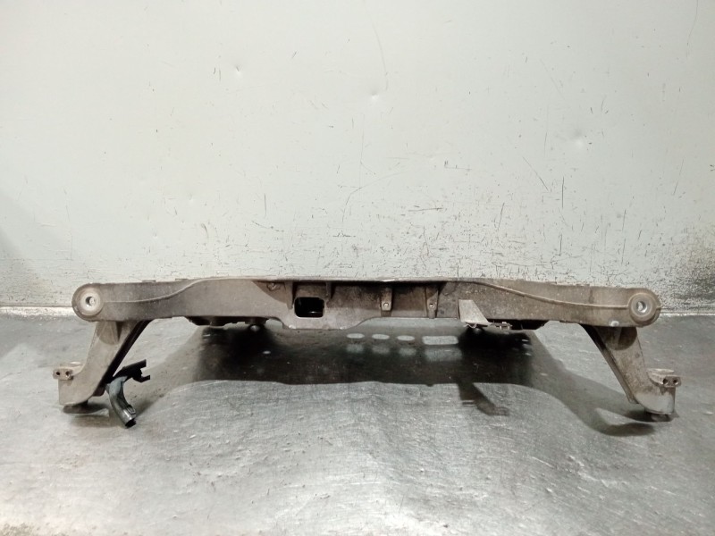Recambio de puente delantero para volkswagen passat b6 (3c2) 2.0 tdi 16v referencia OEM IAM 3C0199369 CUNA 