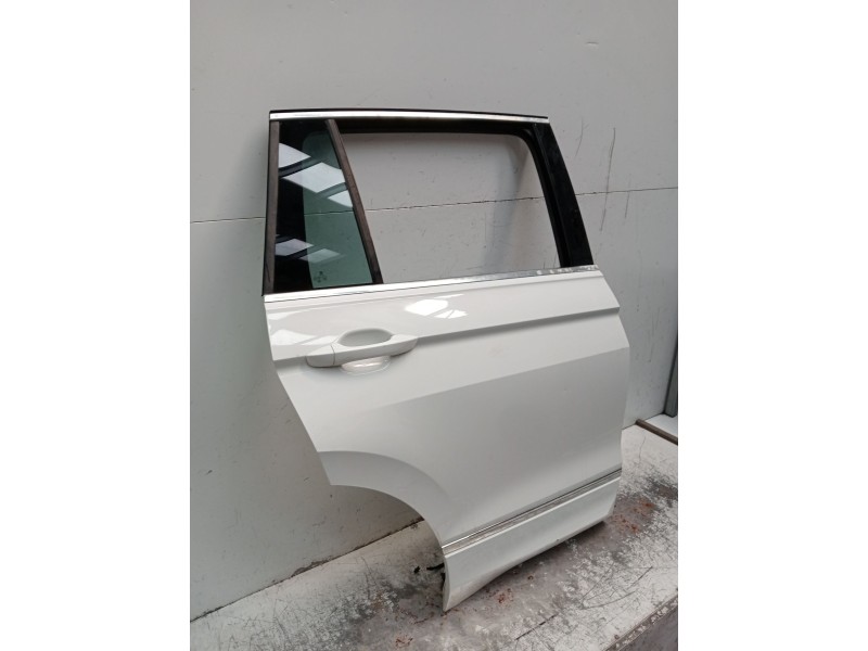 Recambio de puerta trasera derecha para volkswagen tiguan (ad1, ax1) 2.0 tdi referencia OEM IAM  5P 