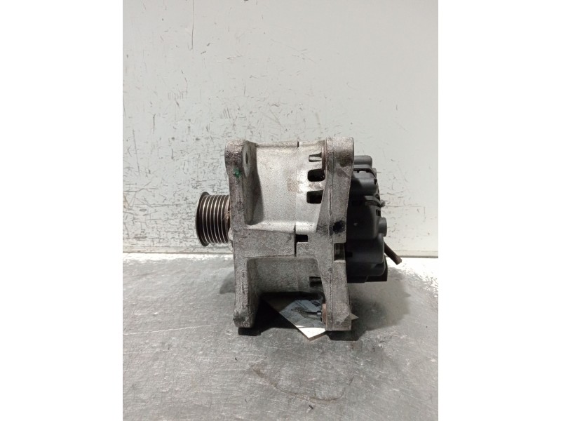 Recambio de alternador para renault megane ii (bm0/1_, cm0/1_) 1.9 dci (bm0g, cm0g) referencia OEM IAM 8200290215 2542818D 