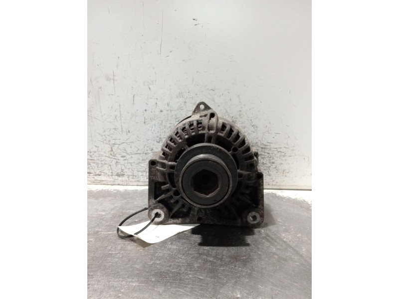 Recambio de alternador para renault megane ii station wagon (km0/1_) 1.6 referencia OEM IAM 8200100907 2542664D 