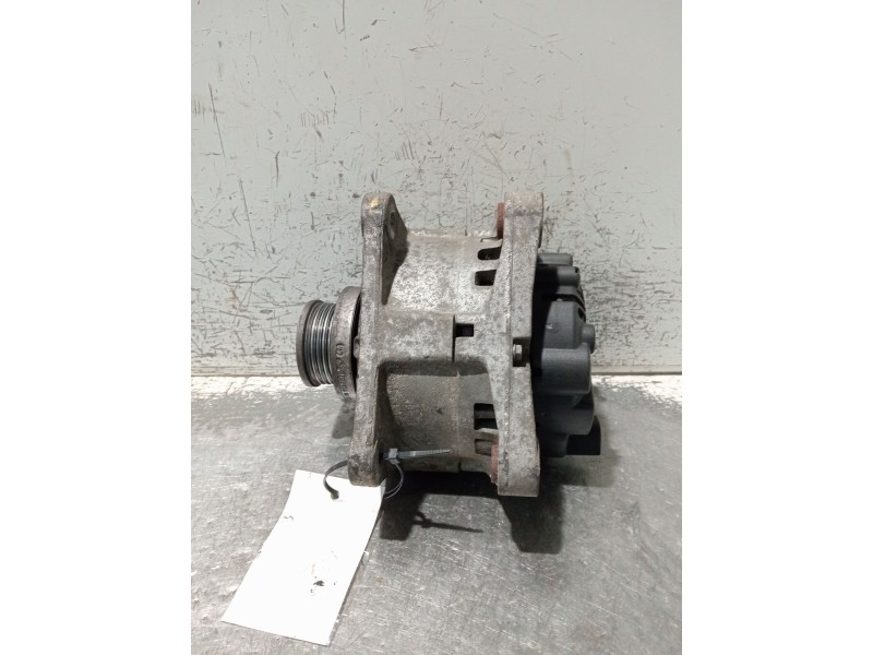 Recambio de alternador para renault megane ii station wagon (km0/1_) 1.6 referencia OEM IAM 8200100907 2542664D 