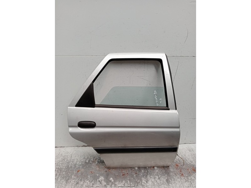 Recambio de puerta trasera derecha para ford escort vi (gal, aal, abl) 1.6 i 16v referencia OEM IAM  5P 