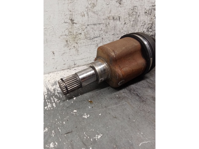 Recambio de transmision delantera izquierda para ford c-max ii (dxa/cb7, dxa/ceu) 1.6 tdci referencia OEM IAM AV613B437CB  