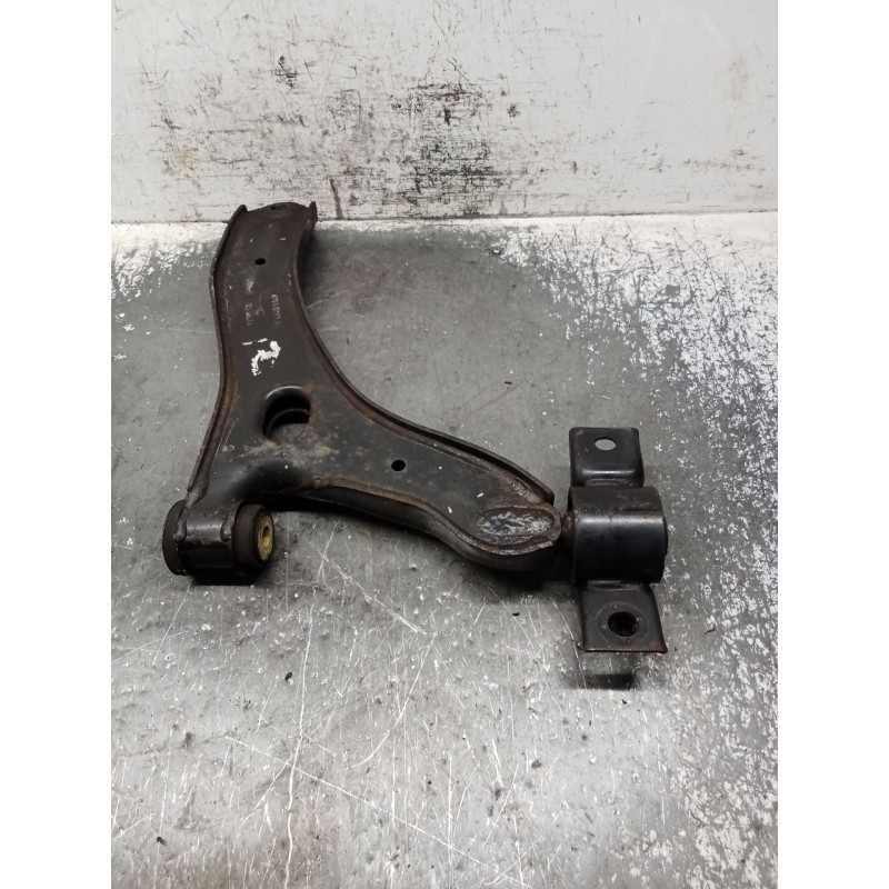 Recambio de brazo suspension inferior delantero izquierdo para ford tourneo connect 1.8 tdci referencia OEM IAM 079AALH 300312 