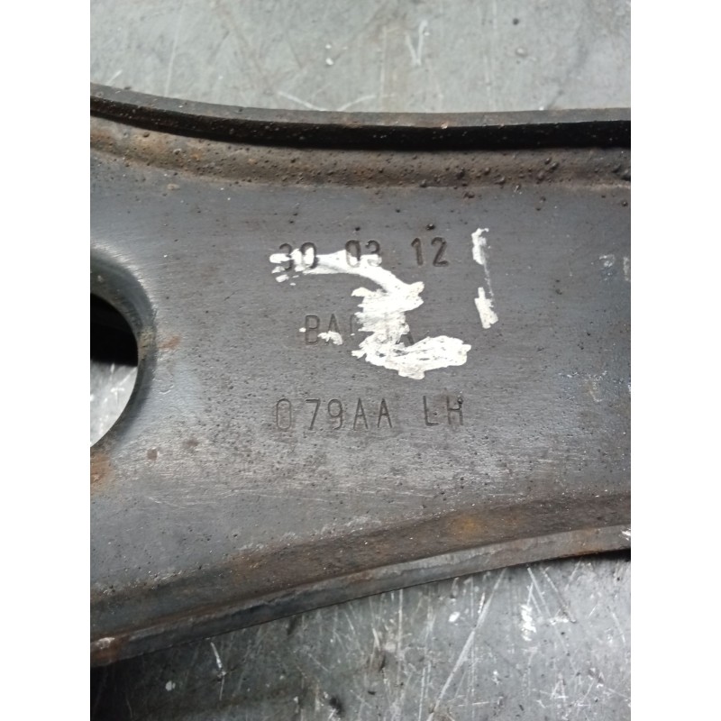 Recambio de brazo suspension inferior delantero izquierdo para ford tourneo connect 1.8 tdci referencia OEM IAM 079AALH 300312 