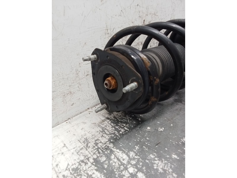 Recambio de amortiguador delantero derecho para ford tourneo connect 1.8 tdci referencia OEM IAM 2T1418057BR  