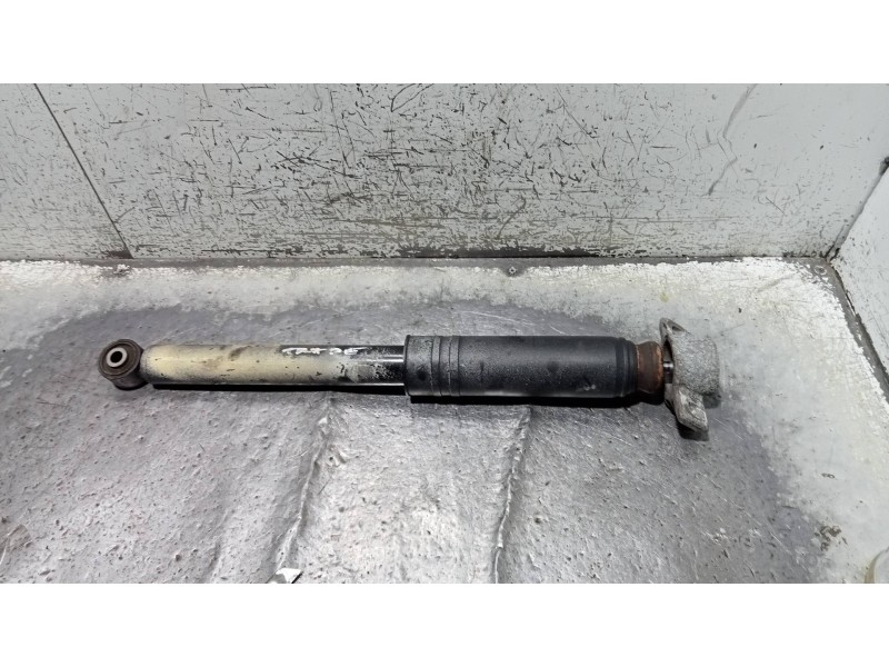 Recambio de amortiguador trasero derecho para opel zafira tourer selective referencia OEM IAM 13419902 522953660 