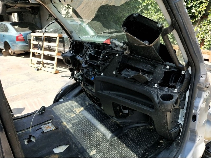 Recambio de cabina para iveco daily vi caja/chasis 33s14, 35s14, 35c14 referencia OEM IAM   