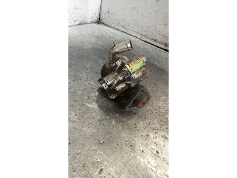 Recambio de bomba direccion para fiat fiorino básico referencia OEM IAM 51839105  