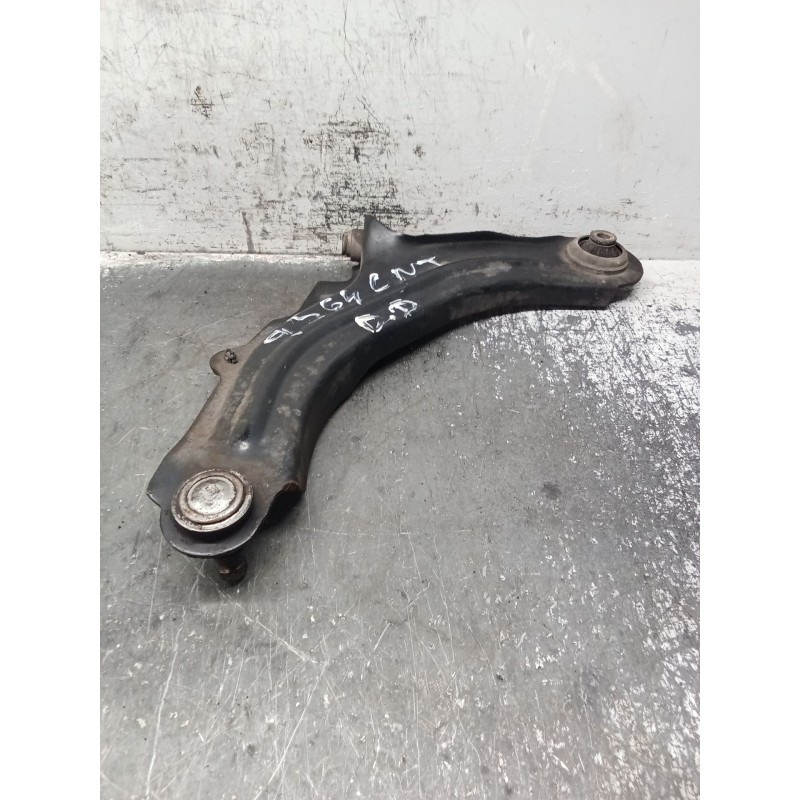 Recambio de brazo suspension inferior delantero derecho para renault megane ii (bm0/1_, cm0/1_) 1.5 dci (bm02, bm13, bm2a, cm02,