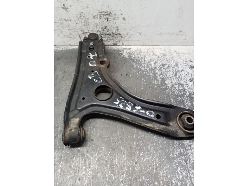 Recambio de brazo suspension inferior delantero izquierdo para seat ibiza ii (6k1) 1.9 d referencia OEM IAM   