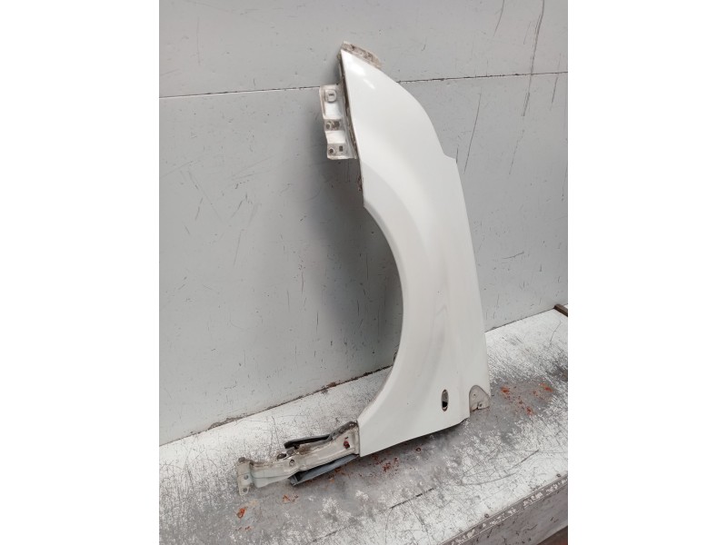 Recambio de aleta delantera izquierda para renault koleos i (hy_) 2.0 dci (hy0k) referencia OEM IAM   