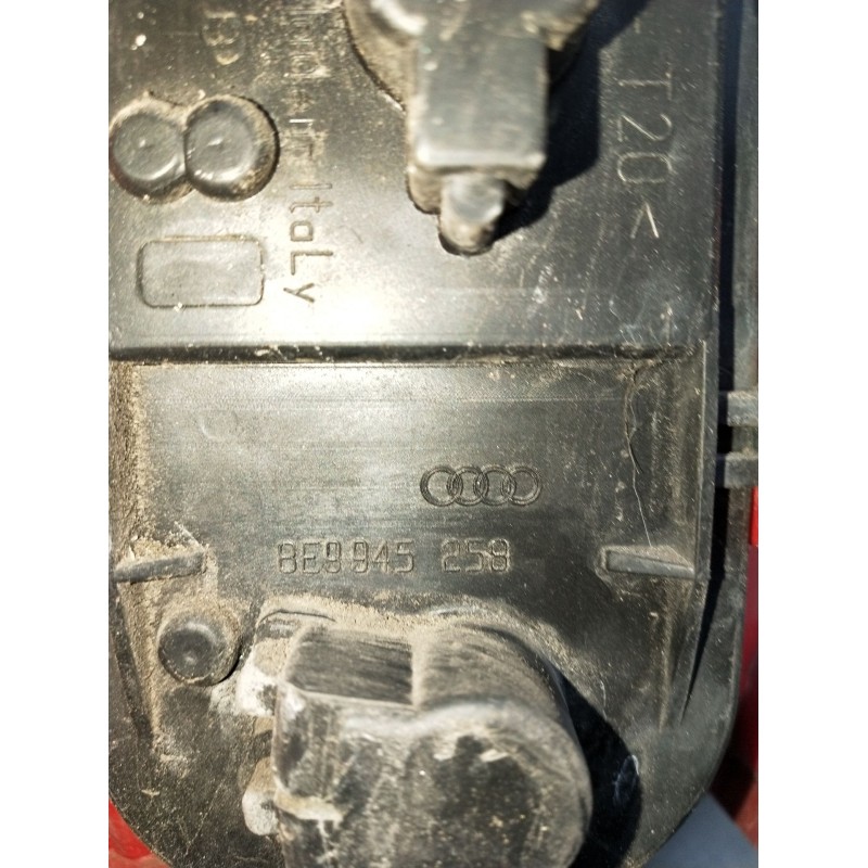 Recambio de piloto trasero derecho para audi a4 b6 avant (8e5) 2.0 referencia OEM IAM 8E9945258  