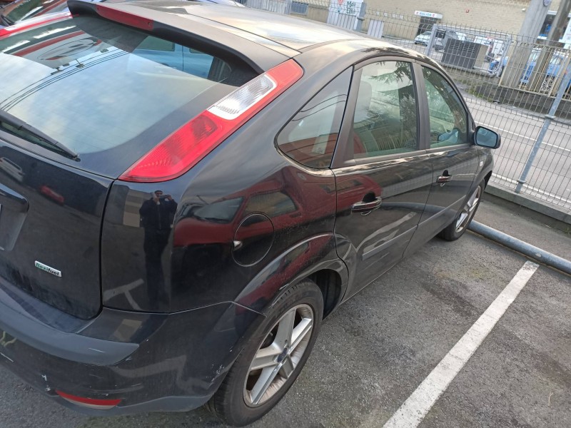 ford focus berlina (cap) del año 2007