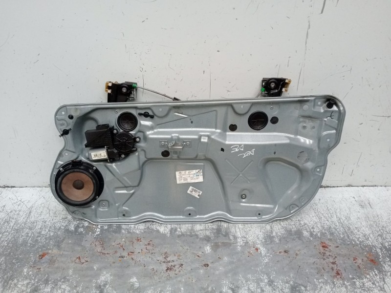 Recambio de elevalunas delantero derecho para volkswagen polo iv (9n_, 9a_) 1.4 tdi referencia OEM IAM q3837402aa 3p 