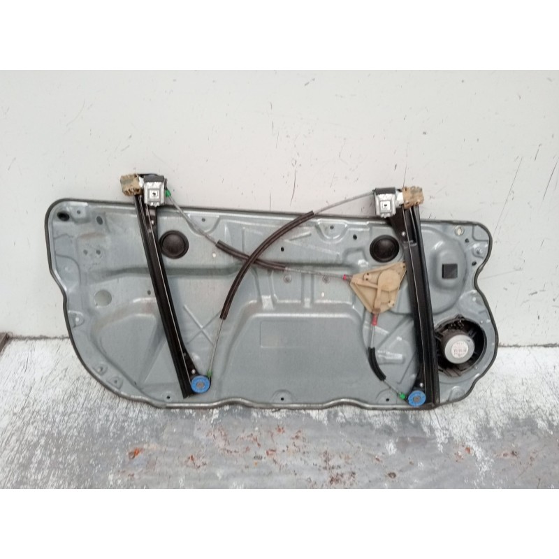 Recambio de elevalunas delantero derecho para volkswagen polo iv (9n_, 9a_) 1.4 tdi referencia OEM IAM q3837402aa 3p 