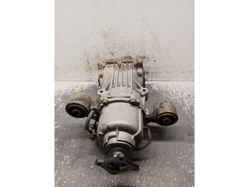 Recambio de diferencial trasero para nissan x-trail i (t30) 2.5 4x4 referencia OEM IAM R145  