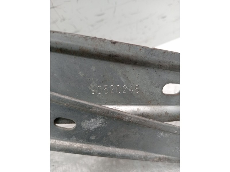 Recambio de elevalunas delantero derecho para opel omega b (v94) 2.5 td (f69, m69, p69) referencia OEM IAM 90520246  