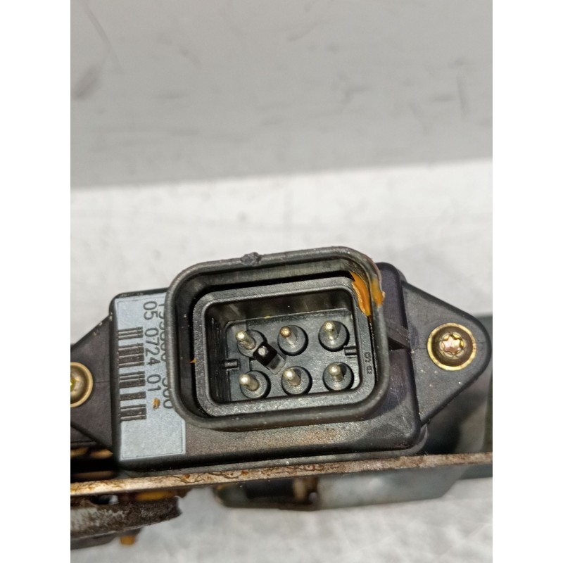 Recambio de mando elevalunas delantero izquierdo para opel omega b (v94) 2.5 td (f69, m69, p69) referencia OEM IAM 90520245  