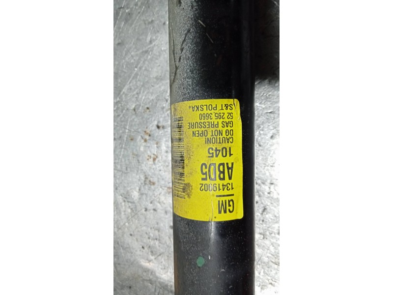 Recambio de amortiguador trasero derecho para opel zafira tourer selective referencia OEM IAM 13419902 522953660 