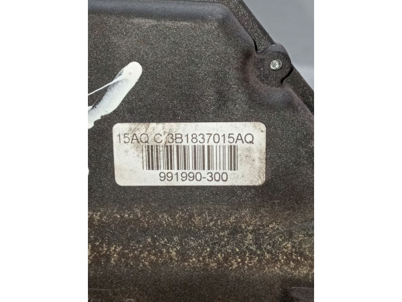 Recambio de motor cierre centralizado delantero izquierdo para volkswagen polo iv (9n_, 9a_) 1.4 tdi referencia OEM IAM 3b183701