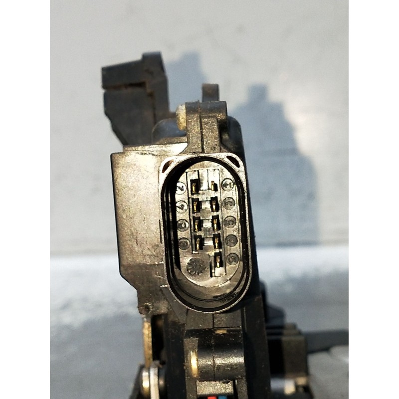 Recambio de motor cierre centralizado delantero izquierdo para audi a4 b6 avant (8e5) 2.0 referencia OEM IAM 4B1837015G  