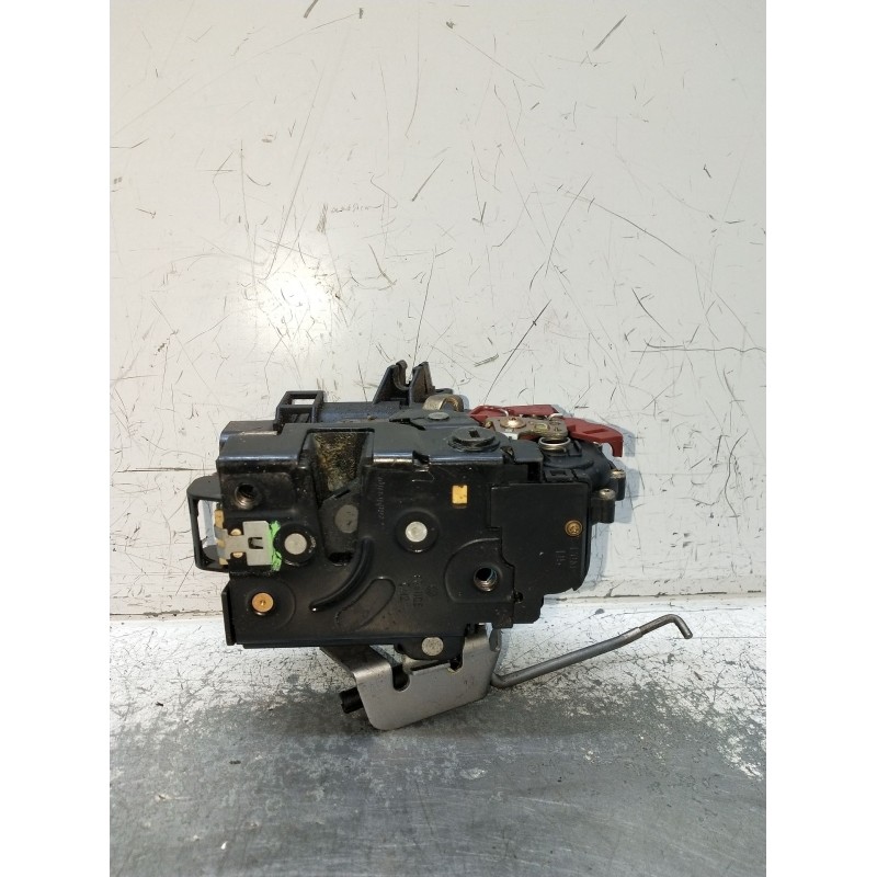 Recambio de motor cierre centralizado trasero derecho para audi a4 b6 avant (8e5) 2.0 referencia OEM IAM 8E0839016C  