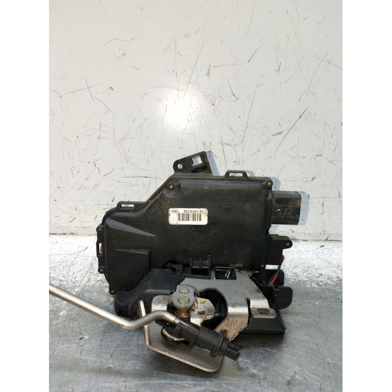 Recambio de motor cierre centralizado trasero derecho para audi a4 b6 avant (8e5) 2.0 referencia OEM IAM 8E0839016C  
