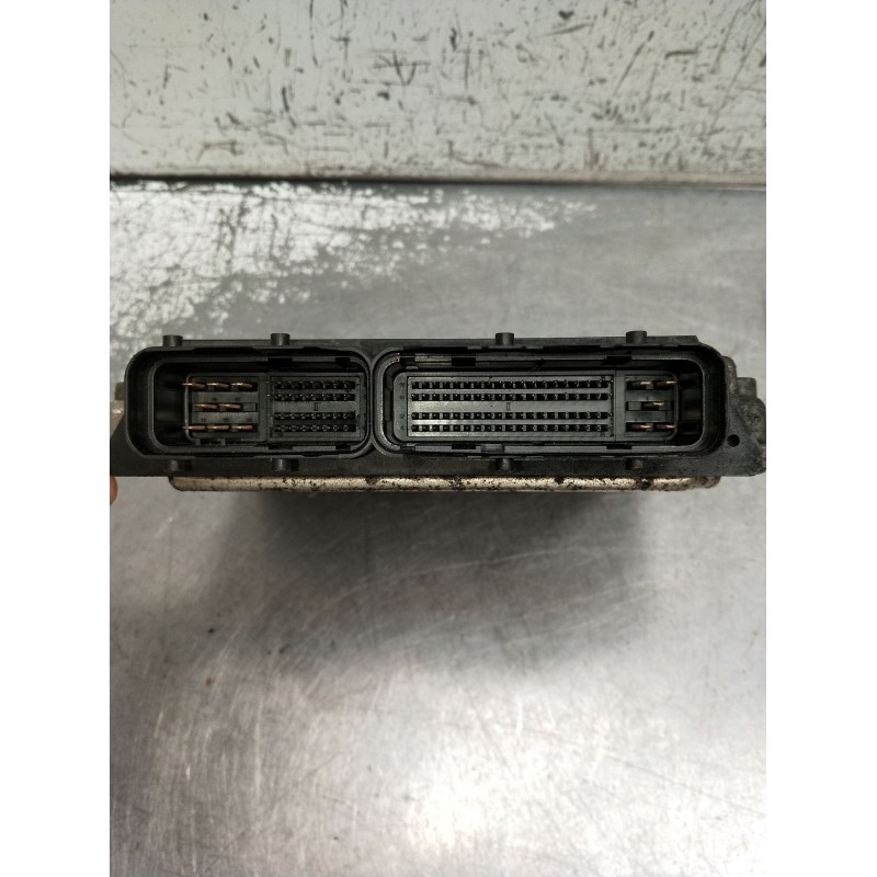 Recambio de centralita motor uce para toyota auris (_e15_) 1.4 d-4d (nde150_) referencia OEM IAM 0281013413 8966102E10 