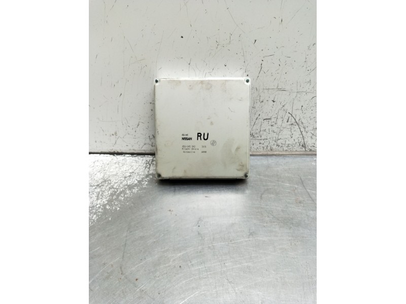 Recambio de centralita motor uce para nissan x-trail i (t30) 2.5 4x4 referencia OEM IAM 14052312 A56U45UH30 