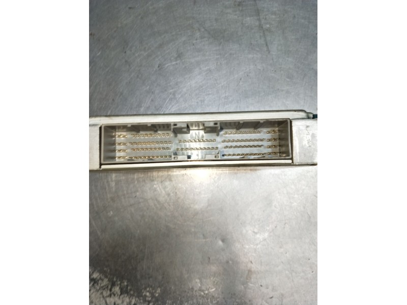 Recambio de centralita motor uce para nissan x-trail i (t30) 2.5 4x4 referencia OEM IAM 14052312 A56U45UH30 