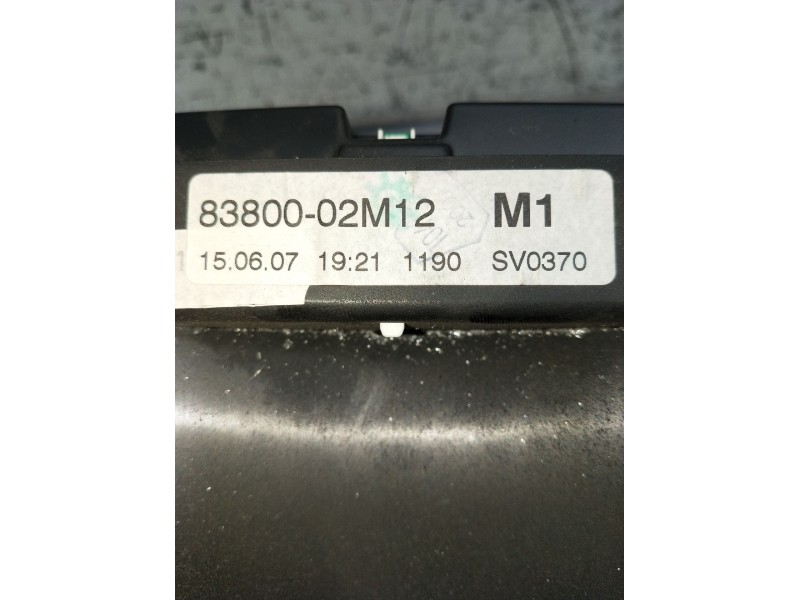 Recambio de cuadro instrumentos para toyota auris (_e15_) 1.4 d-4d (nde150_) referencia OEM IAM 8380002M12 A2C53245521 A2C532449