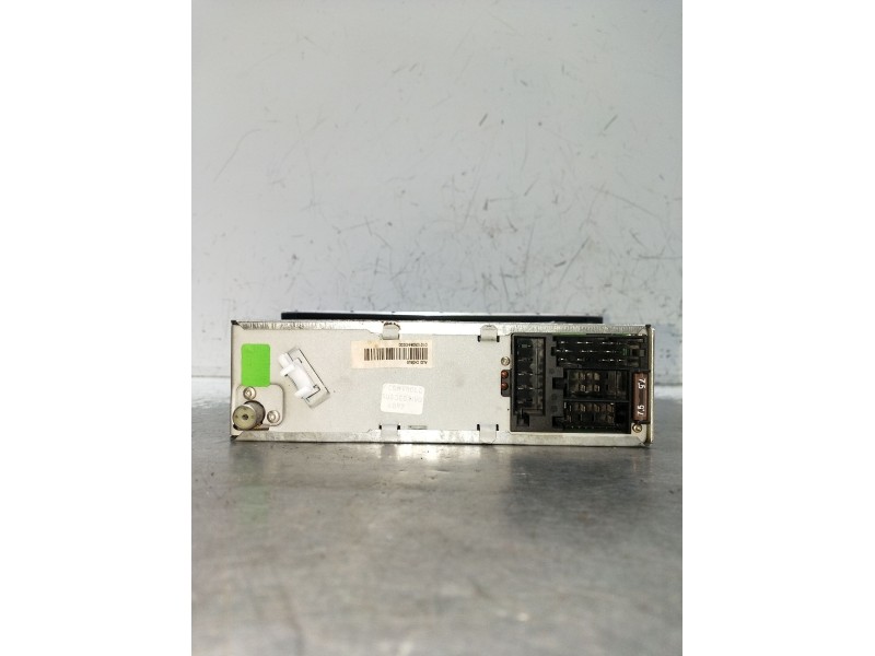 Recambio de sistema audio / radio cd para audi a4 b6 avant (8e5) 2.0 referencia OEM IAM 8E0035152  