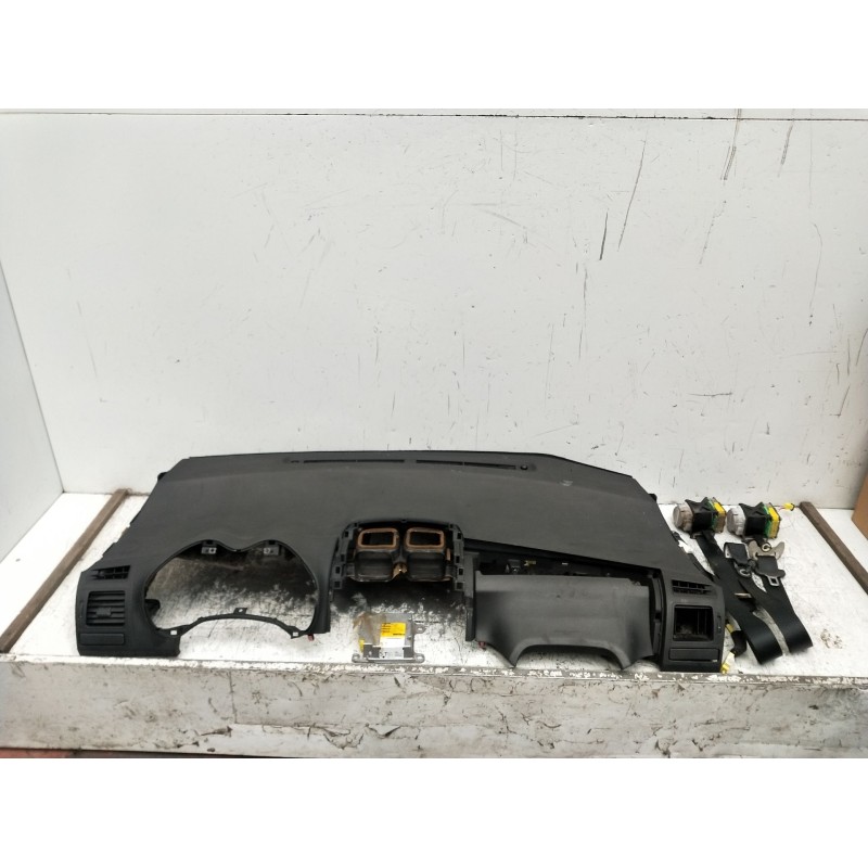Recambio de kit airbag para toyota auris (_e15_) 1.4 d-4d (nde150_) referencia OEM IAM 8917002560 215537106 ver fotos