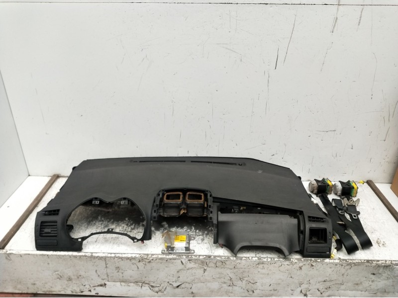 Recambio de kit airbag para toyota auris (_e15_) 1.4 d-4d (nde150_) referencia OEM IAM 8917002560 215537106 ver fotos