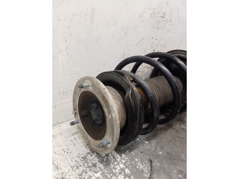 Recambio de amortiguador delantero derecho para bmw x3 (e83) 2.0 d referencia OEM IAM   