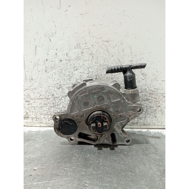 Recambio de depresor freno / bomba vacio para volkswagen passat b6 (3c2) 2.0 tdi 16v referencia OEM IAM 03L145100  