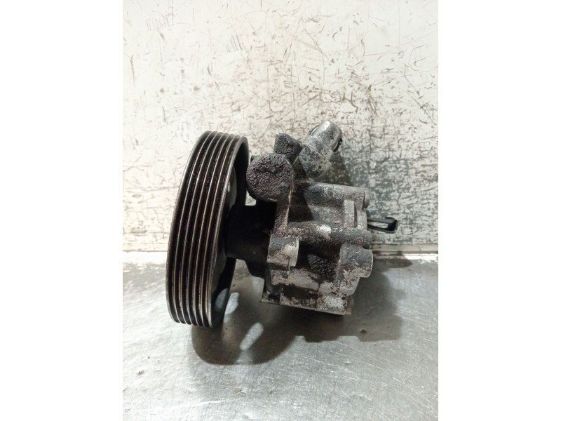 Recambio de bomba direccion para citroën c5 i (dc_) 2.0 hdi (dcrhzb, dcrhze) referencia OEM IAM 9636086680 7617955502 