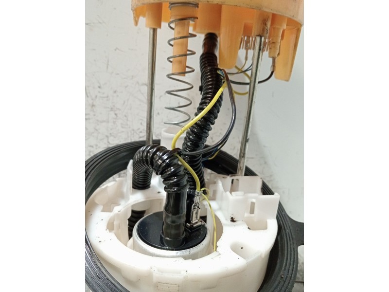 Recambio de bomba combustible para volkswagen passat b6 (3c2) 2.0 tdi 16v referencia OEM IAM 702550320  