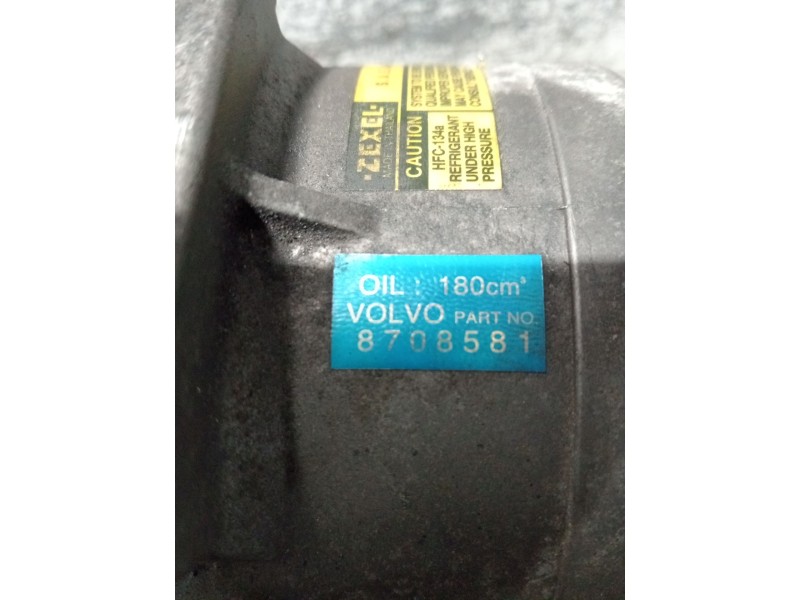 Recambio de compresor aire acondicionado para volvo s60 i (384) d5 referencia OEM IAM 8708581  