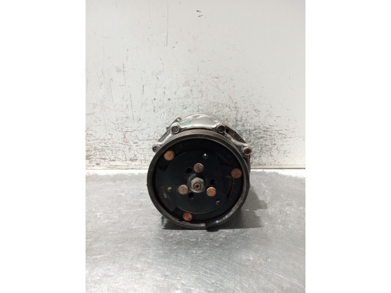 Recambio de compresor aire acondicionado para volkswagen passat b3/b4 (3a2, 35i) 2.0 referencia OEM IAM   