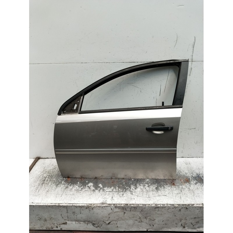 Recambio de puerta delantera izquierda para opel vectra c (z02) 2.2 dti 16v (f69) referencia OEM IAM  4P 
