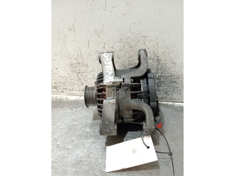 Recambio de alternador para opel astra g hatchback (t98) 2.0 di (f08, f48) referencia OEM IAM 90561167 0124225004 