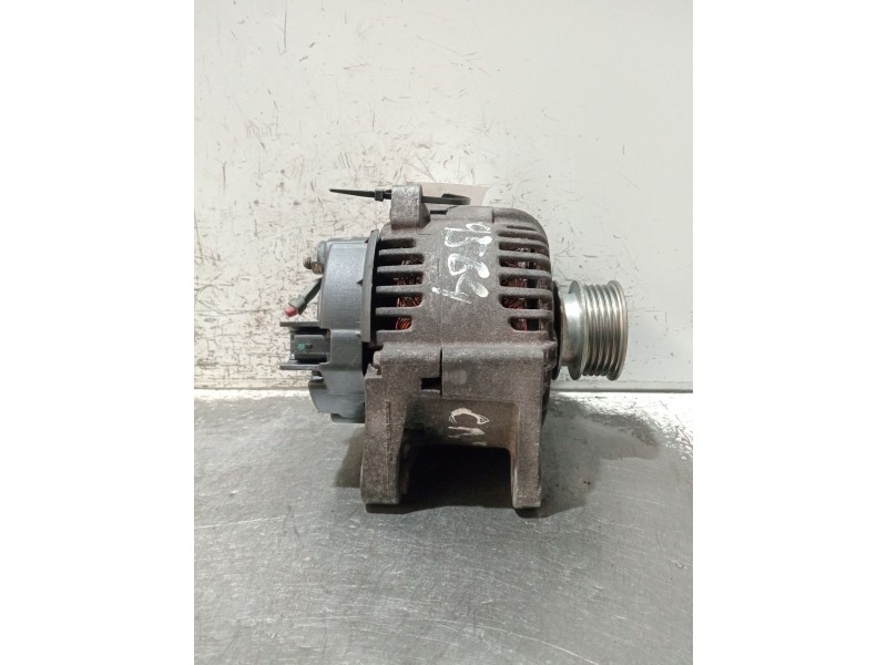 Recambio de alternador para renault megane ii (bm0/1_, cm0/1_) 1.5 dci (bm02, bm13, bm2a, cm02, cm13) referencia OEM IAM 8200100