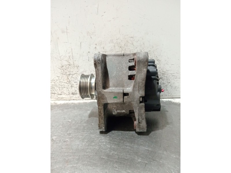 Recambio de alternador para renault megane ii (bm0/1_, cm0/1_) 1.5 dci (bm02, bm13, bm2a, cm02, cm13) referencia OEM IAM 8200100